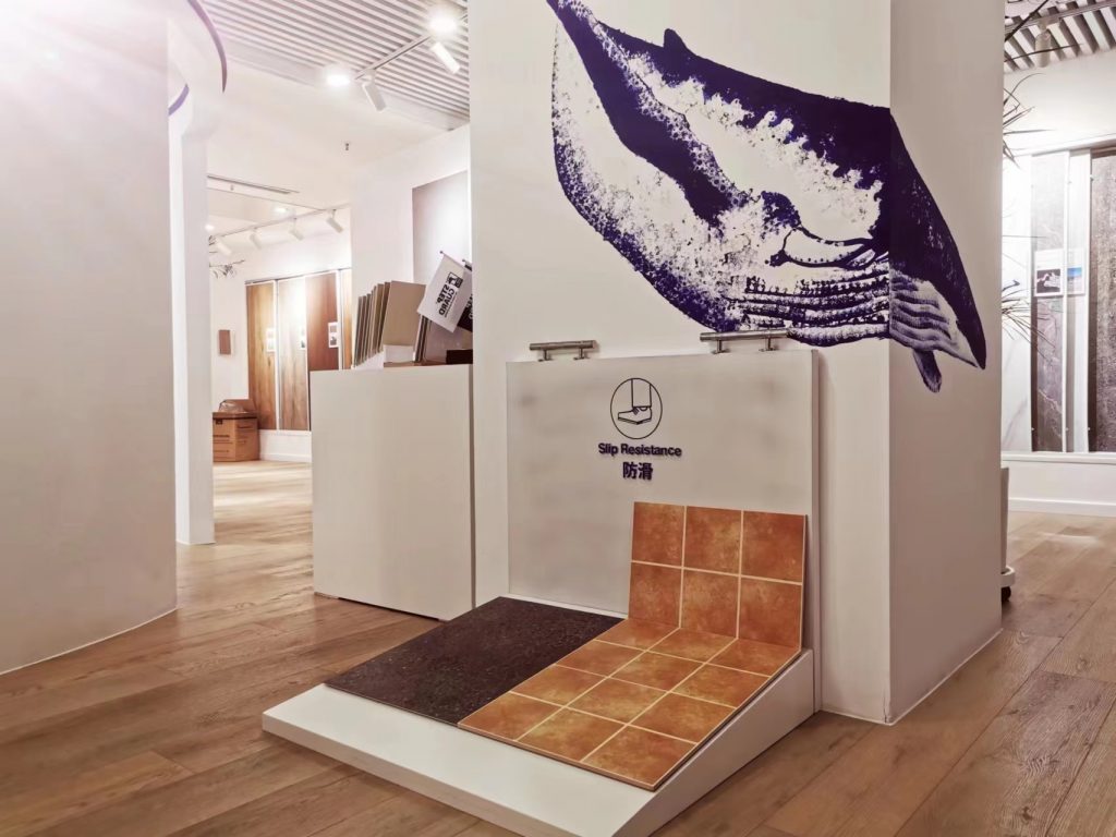 小藍鯨石晶石家莊石晶地板體驗館展廳-防滑區(qū)域展示